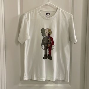 UNIQCLO Kaws t-shirt, men’s size small